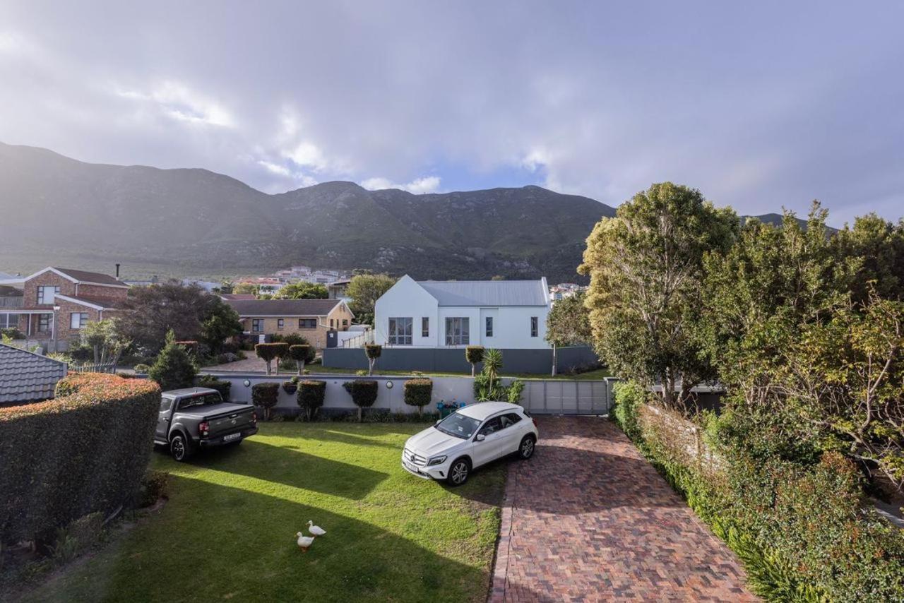 Bem Vindo Self Catering Guest House Hermanus Exterior foto